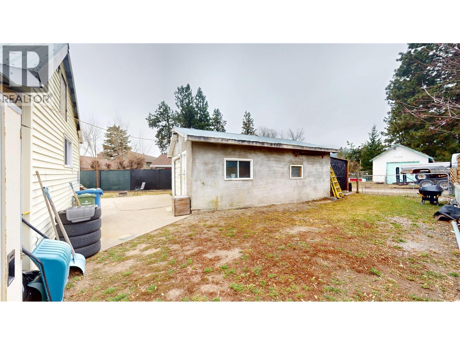 235 306th Avenue - 23