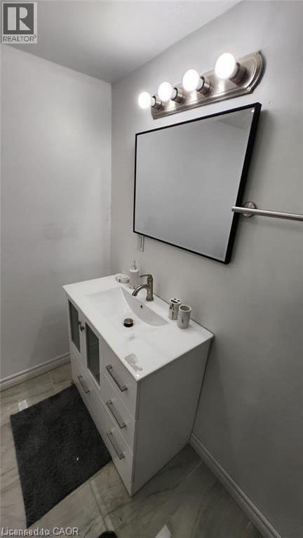2nd bathroom