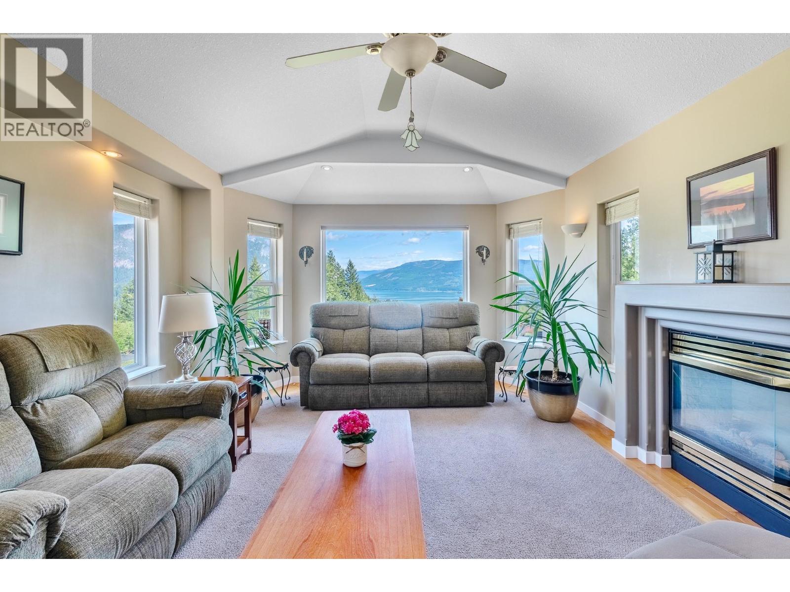  285 Kault Hill Road, Salmon Arm