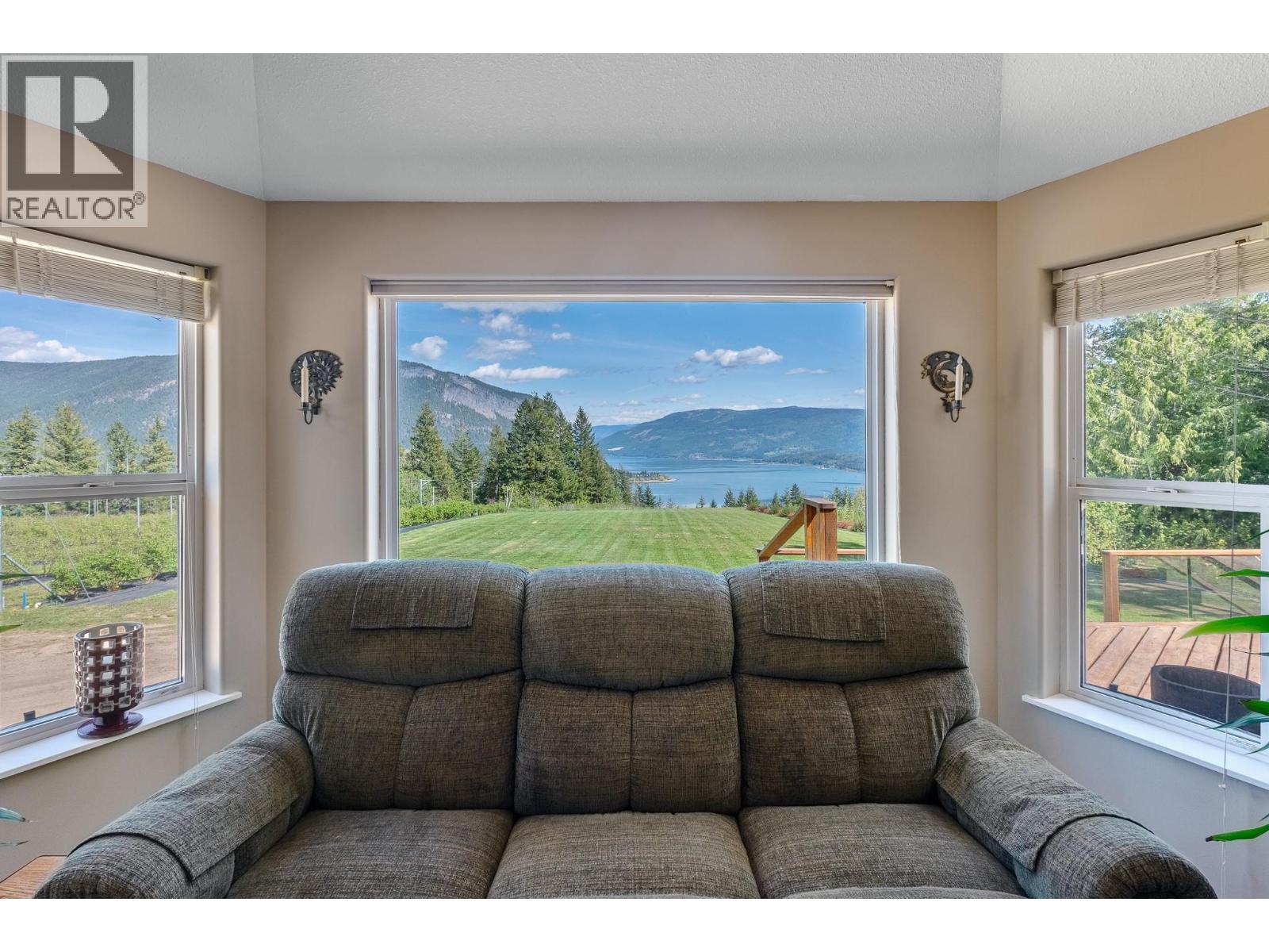  285 Kault Hill Road, Salmon Arm