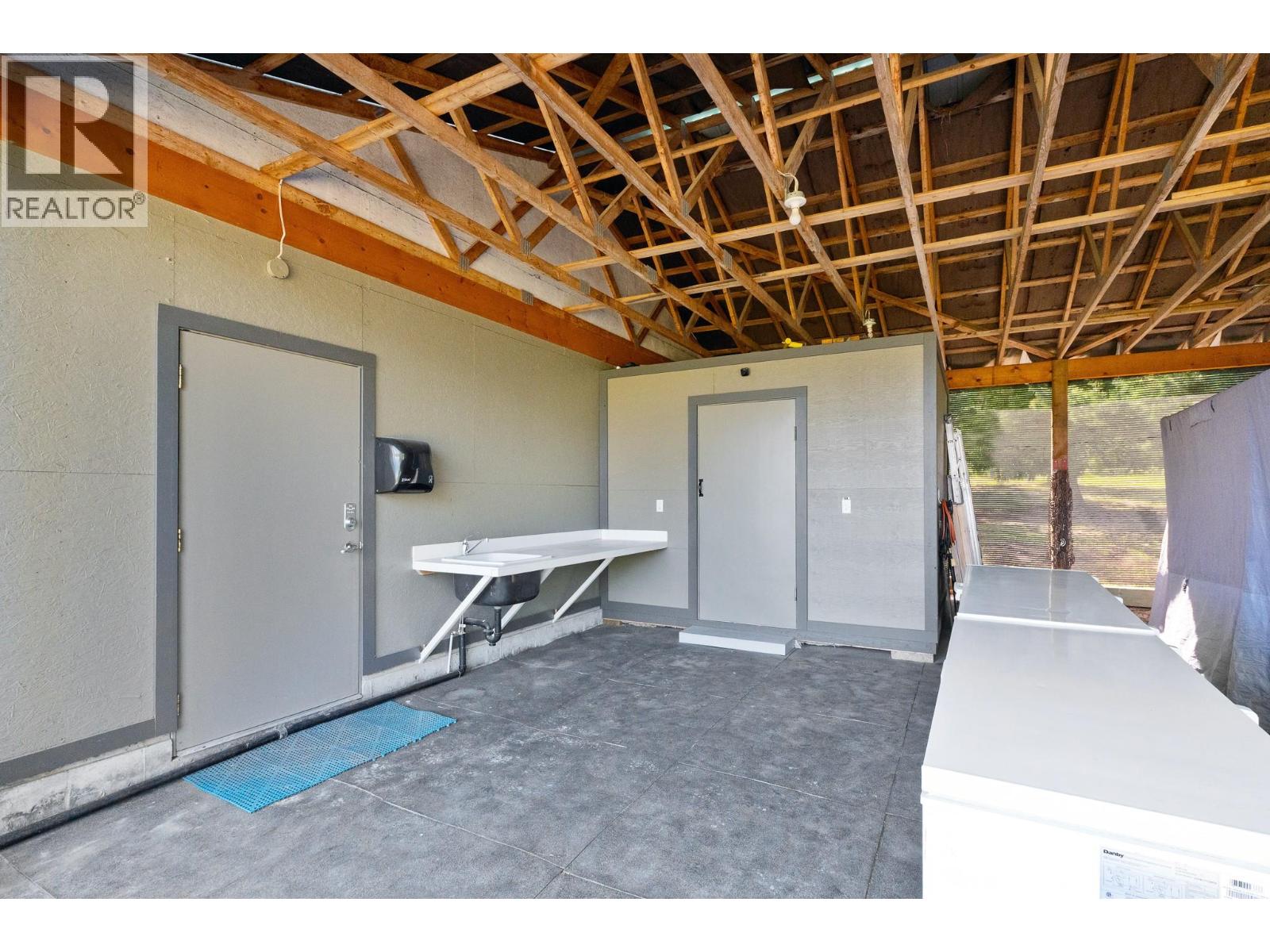  285 Kault Hill Road, Salmon Arm