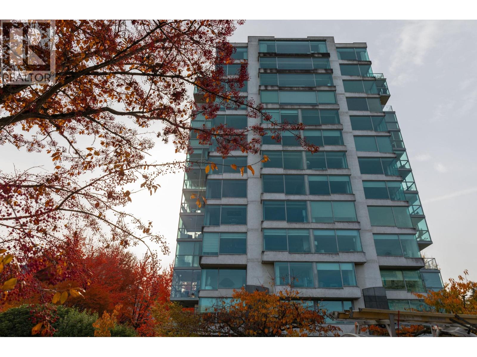 602 1550 W 15TH AVENUE, Vancouver