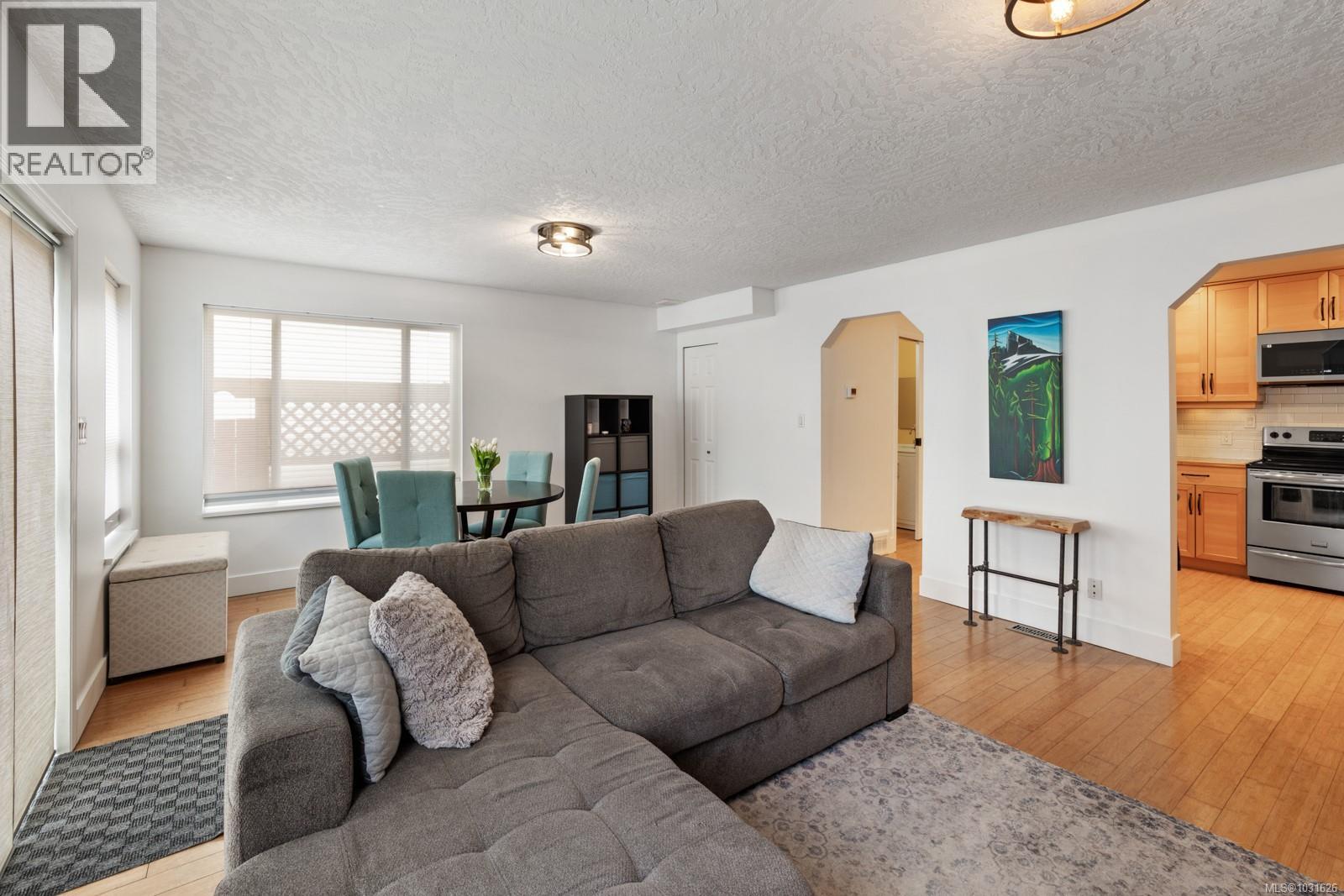 #B 1993 CHOQUETTE PL - 16