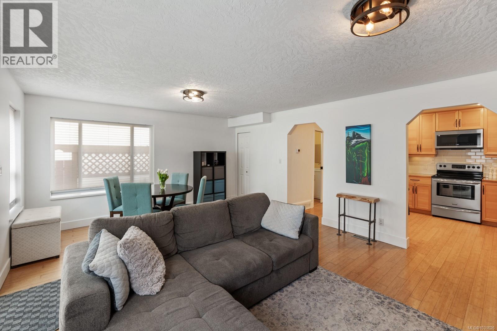 #B 1993 CHOQUETTE PL - 17