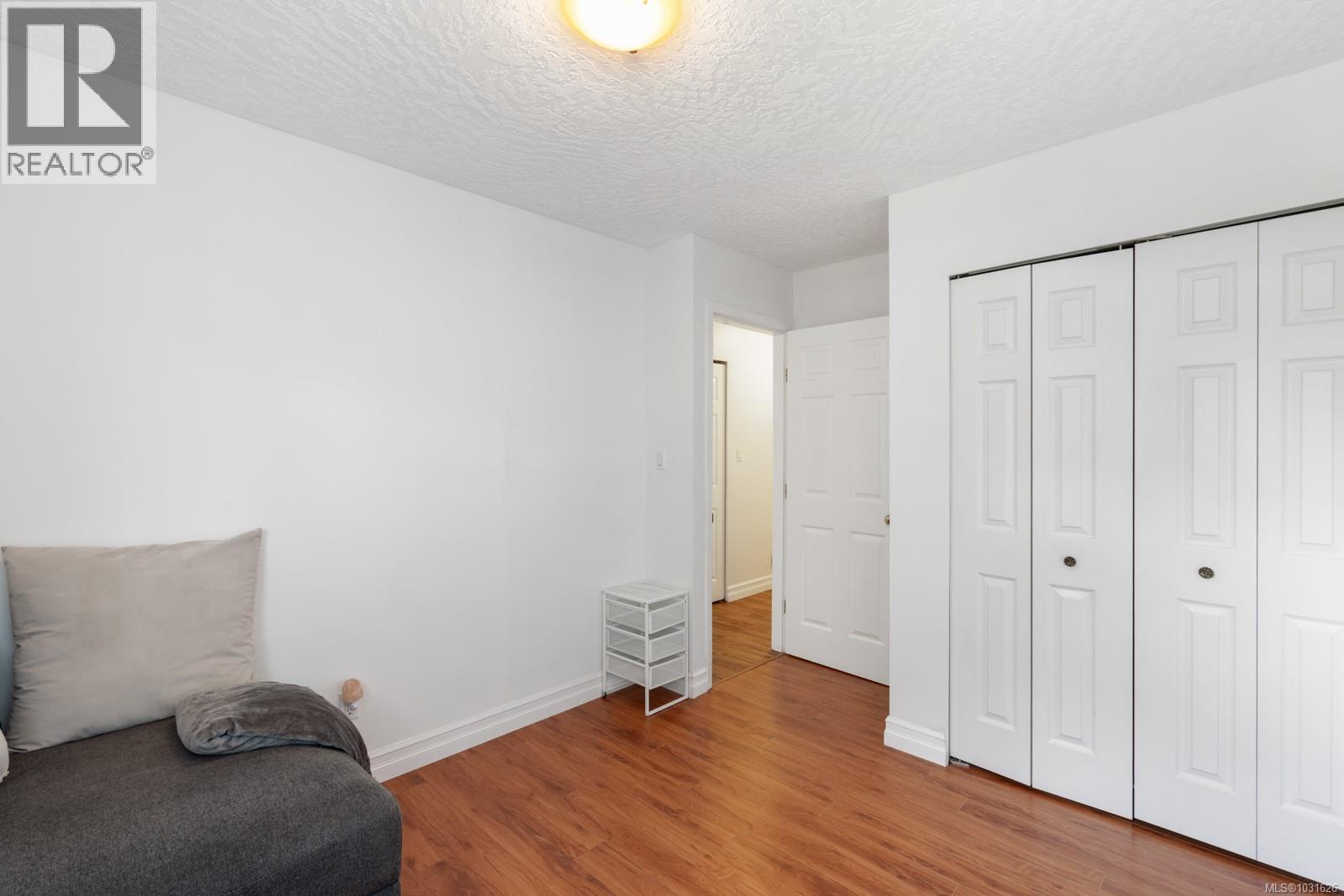 #B 1993 CHOQUETTE PL - 42