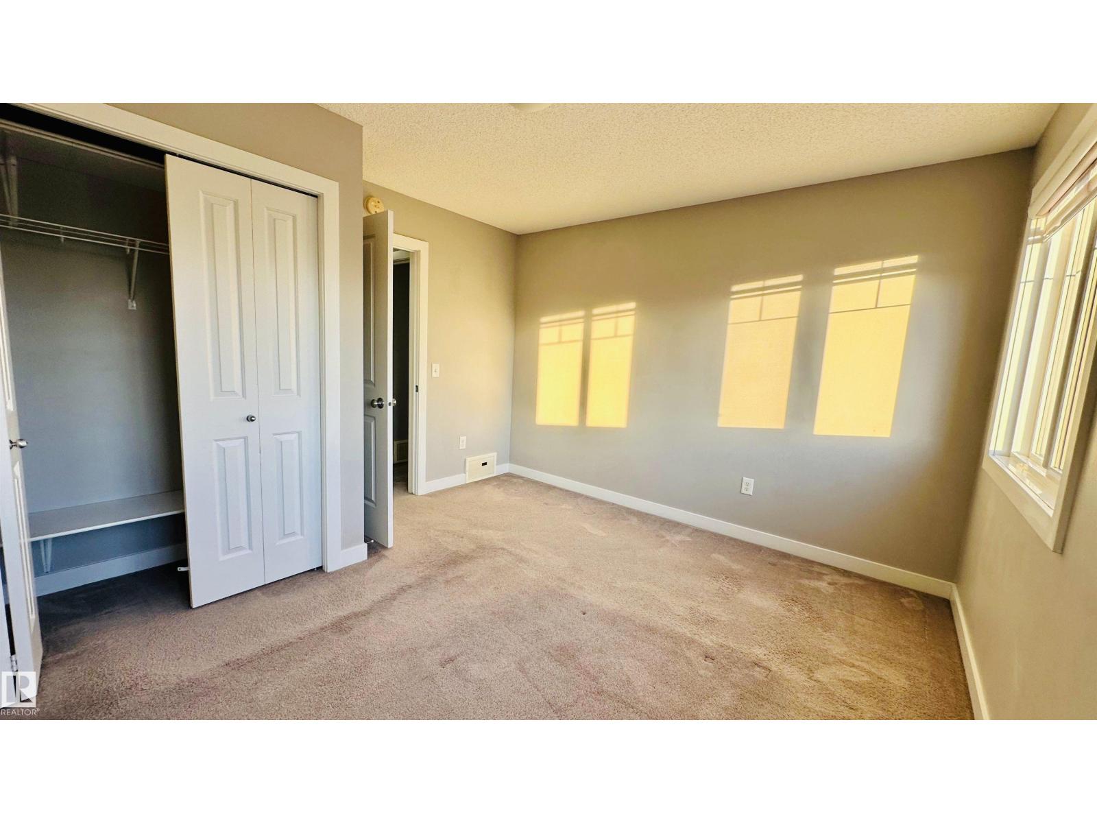 1105 33A ST NW - 17