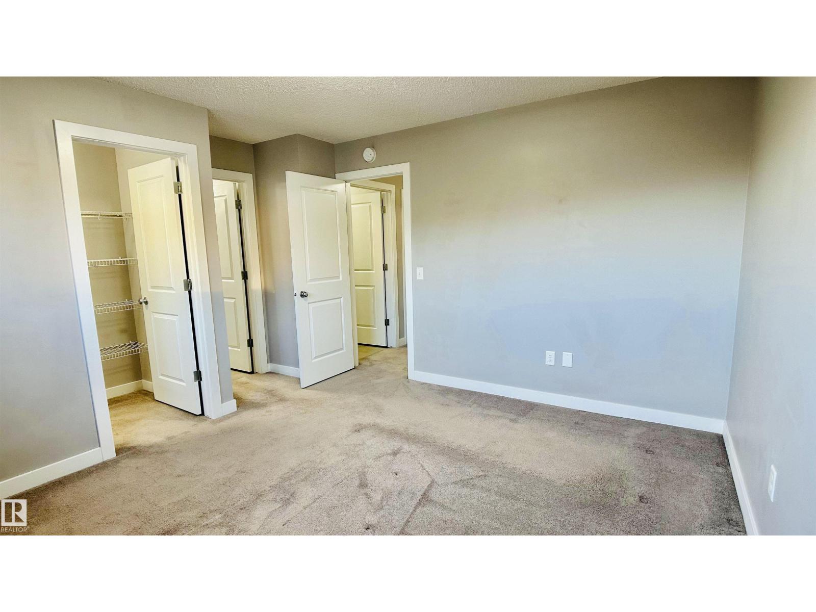 1105 33A ST NW - 19