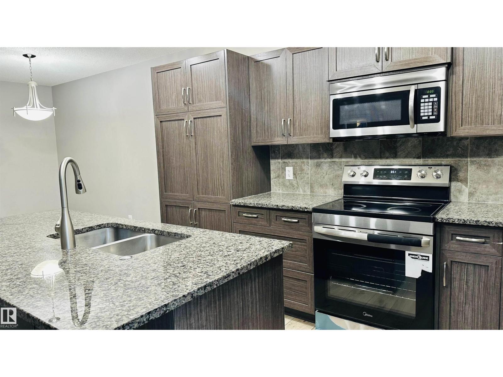 1105 33A ST NW - 6