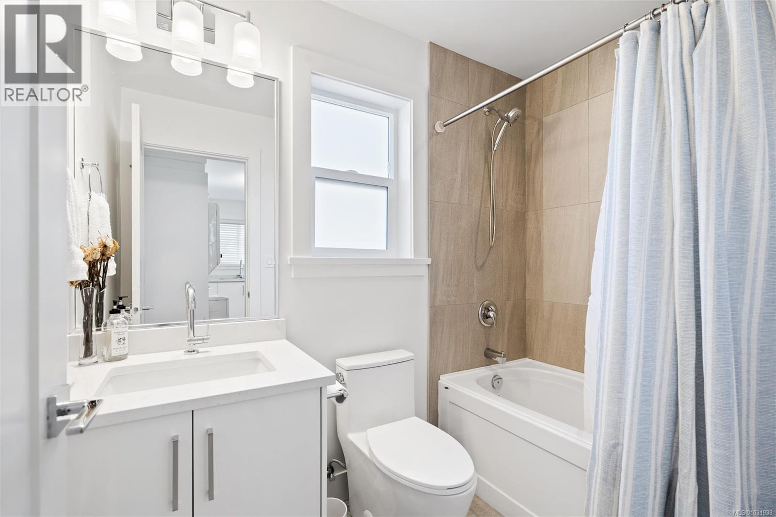 973 ISABELL AVE - 32