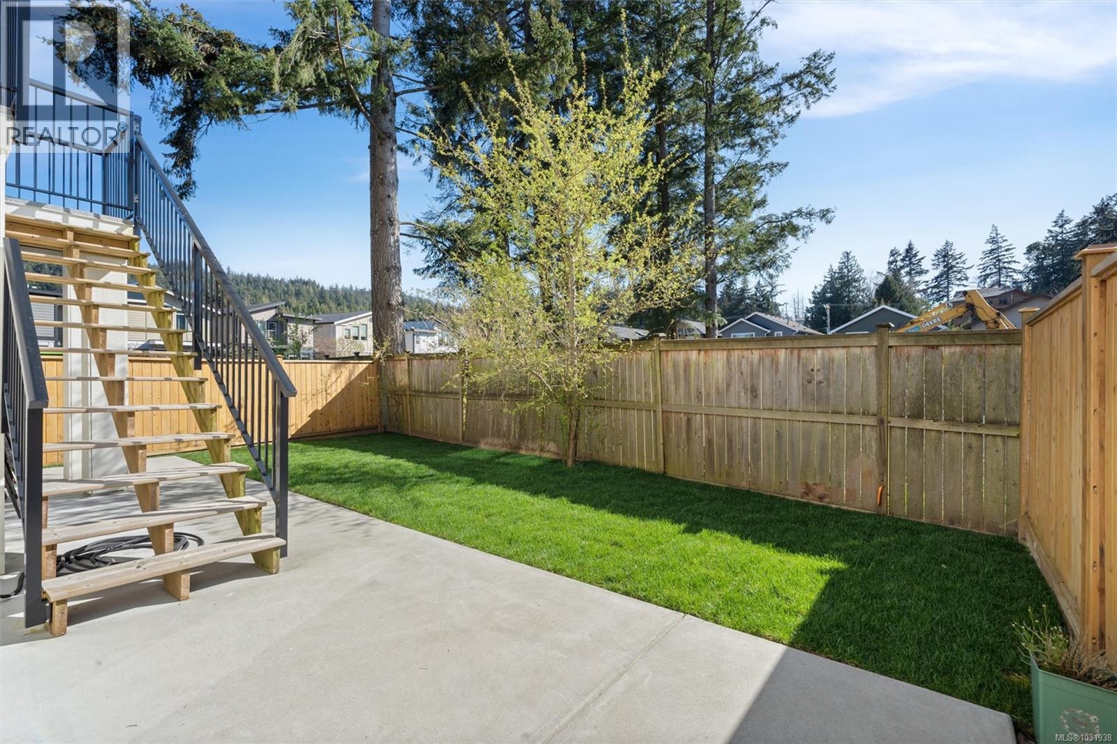 973 ISABELL AVE - 34