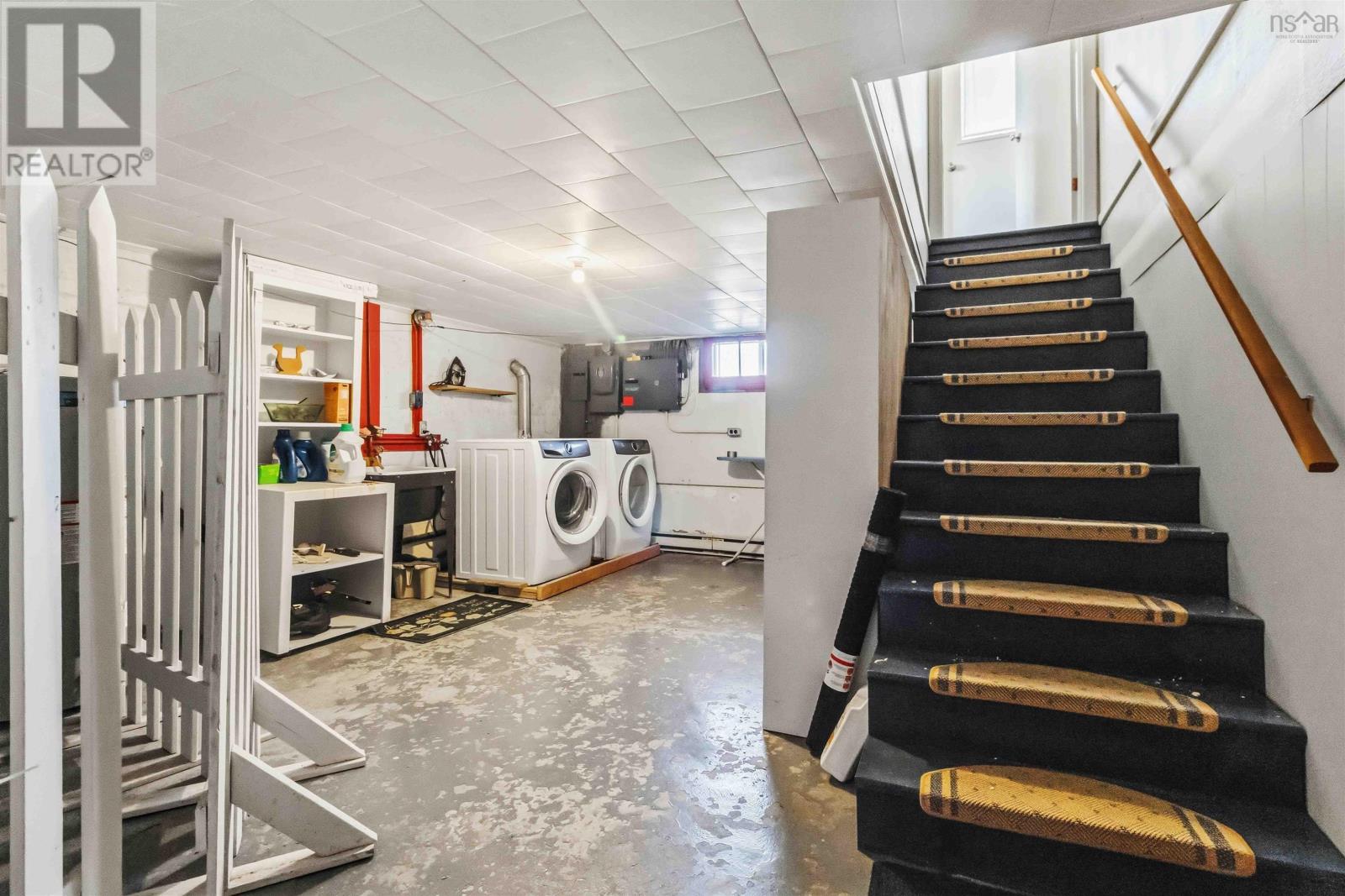 Property 16 of 41 of 1915 Highway 331