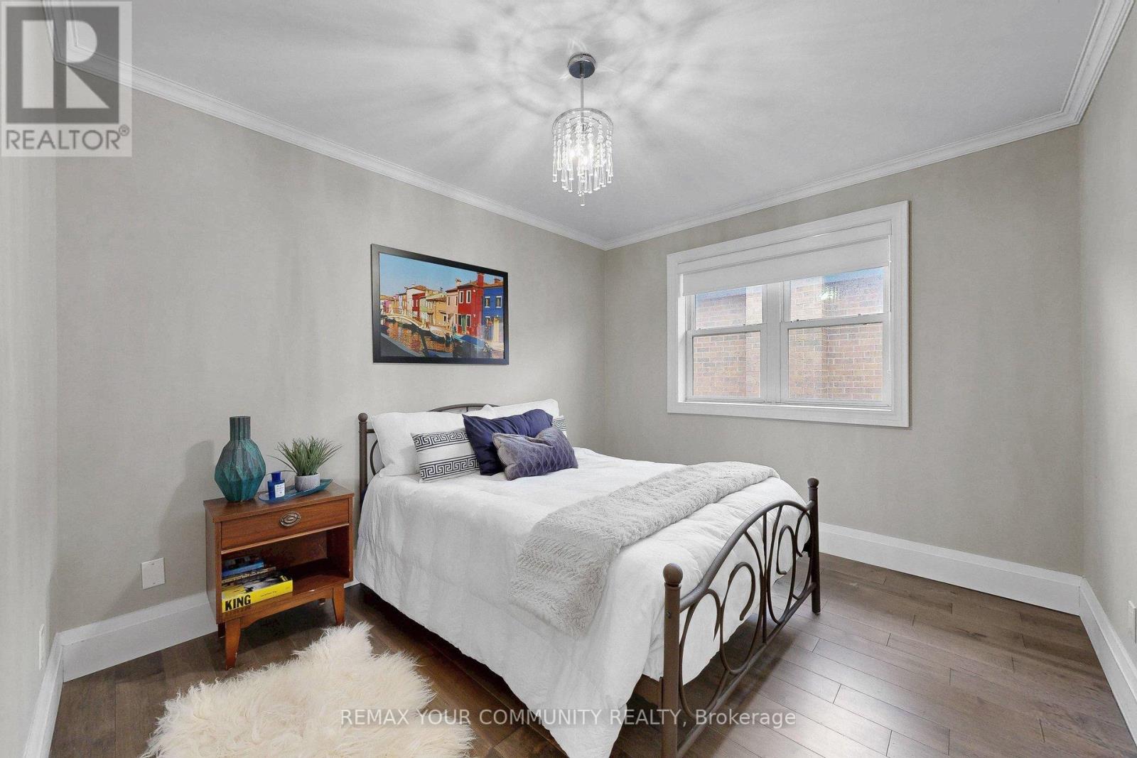 186 WIGWOSS DRIVE - 21