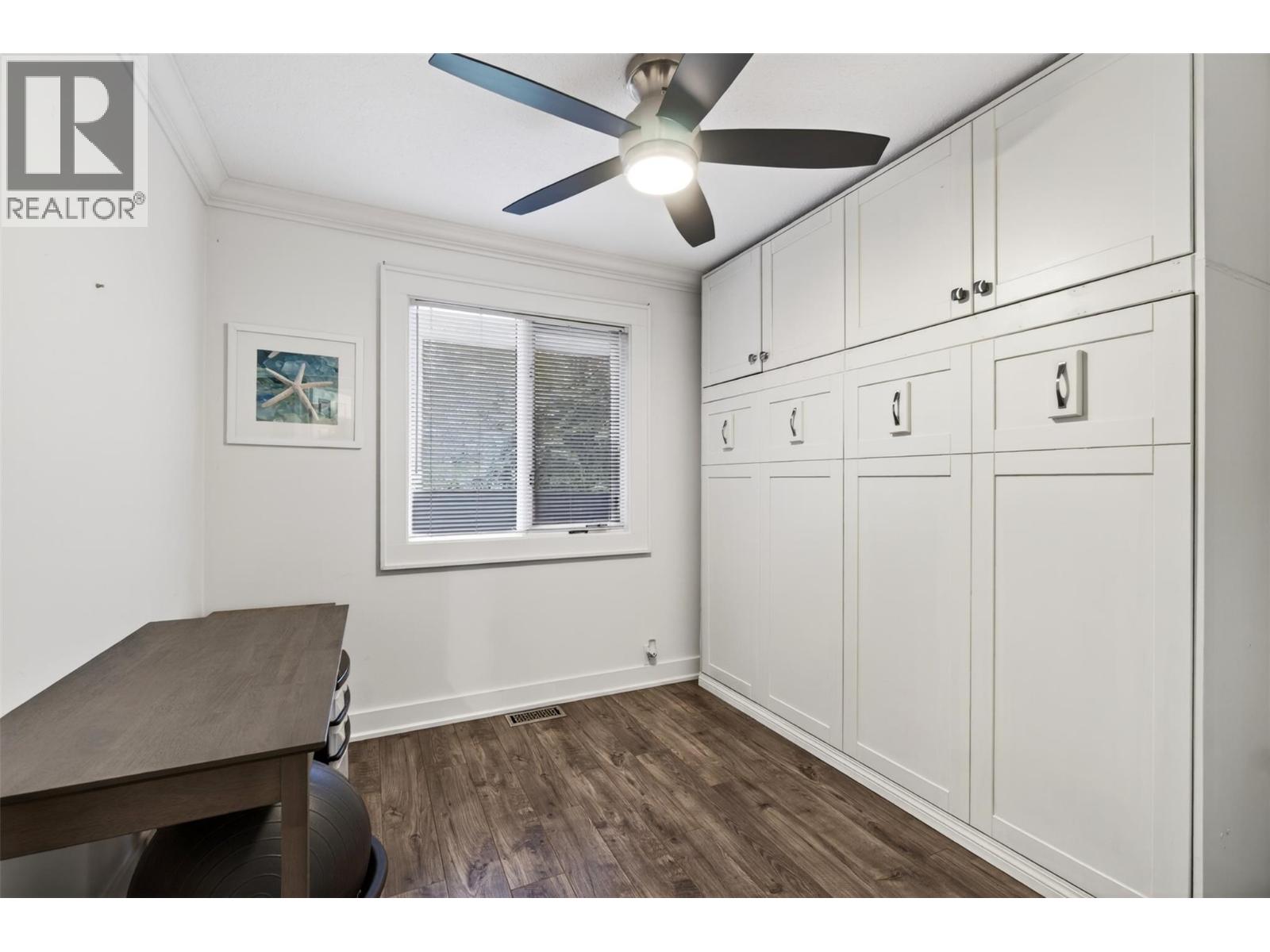 #8 100 ARCHIBALD STREET - 20