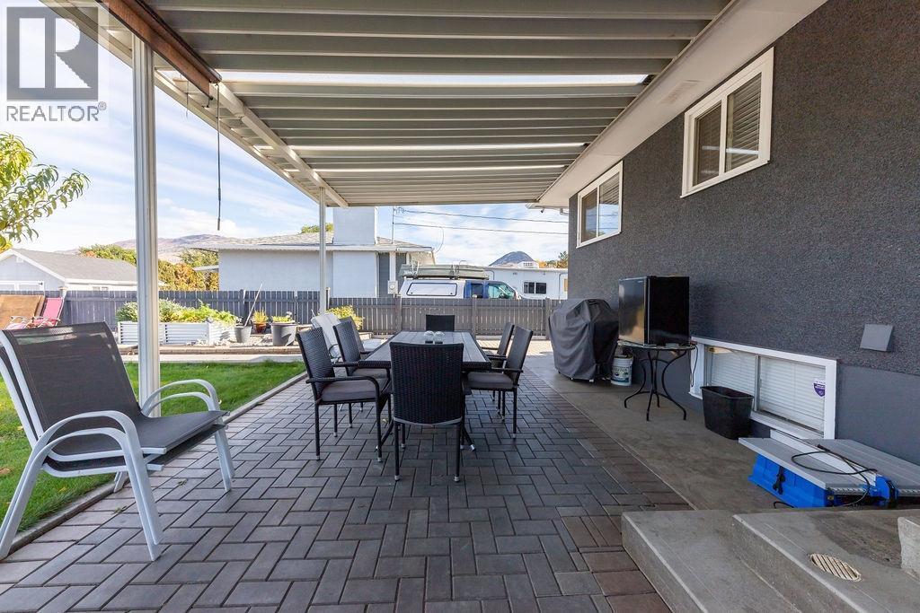 918 CRANBROOK PLACE - 25