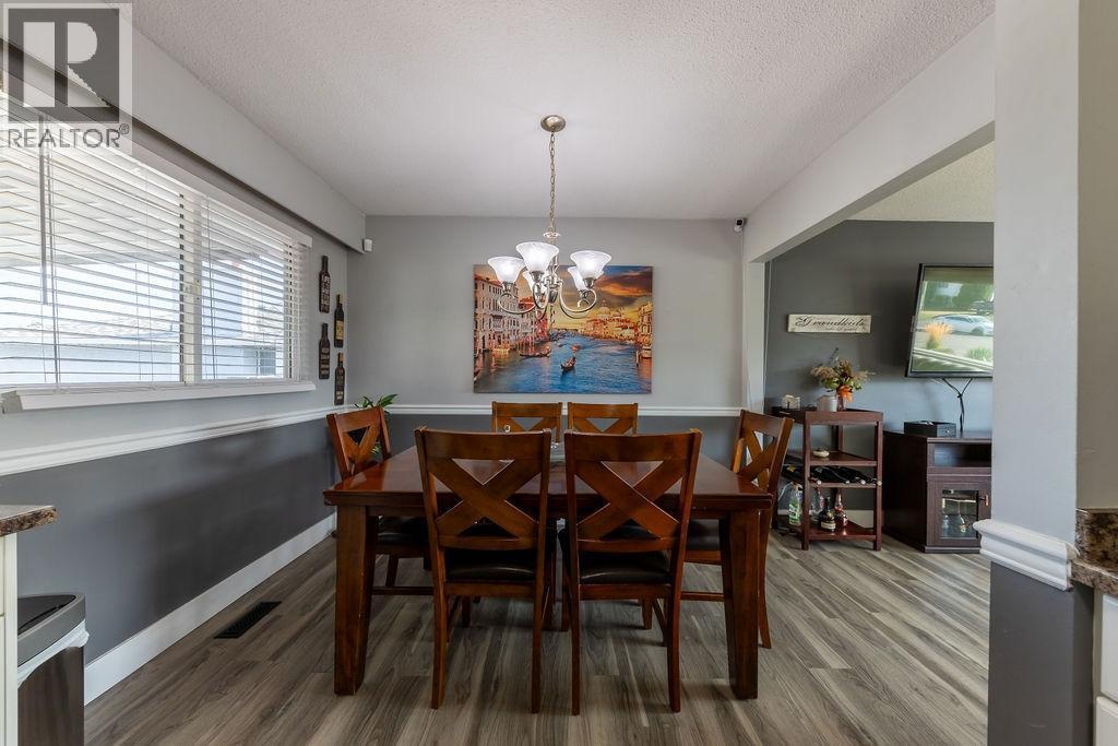 918 CRANBROOK PLACE - 8