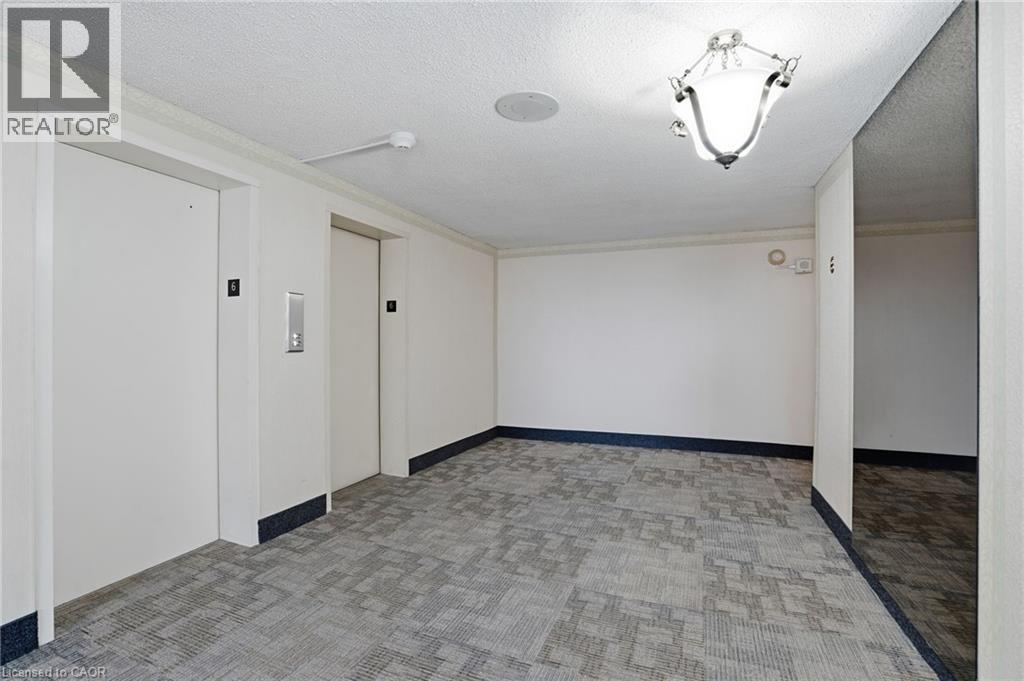 #606 222 JACKSON Street W Unit# 606 - 3