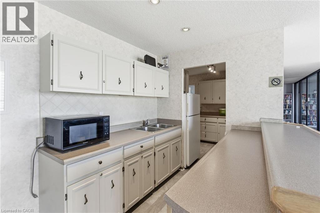#606 222 JACKSON Street W Unit# 606 - 36