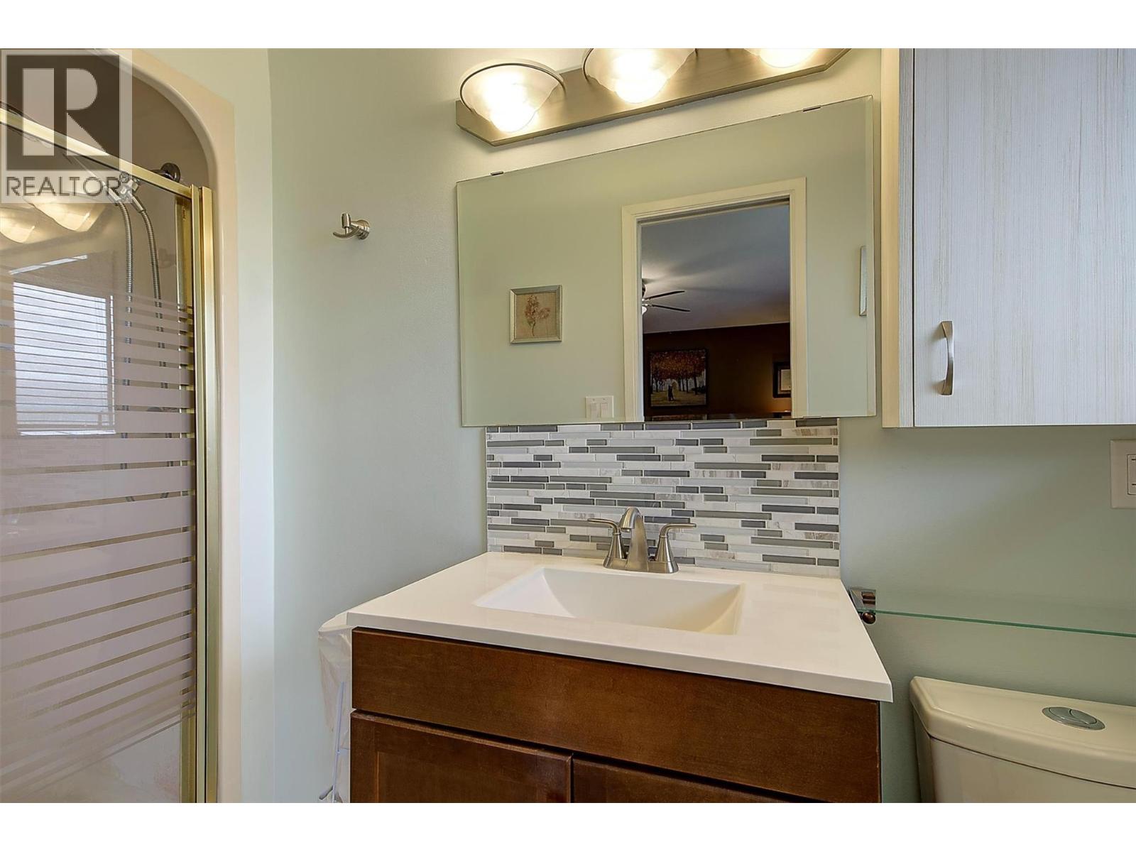 2640 Gordon Drive, Kelowna