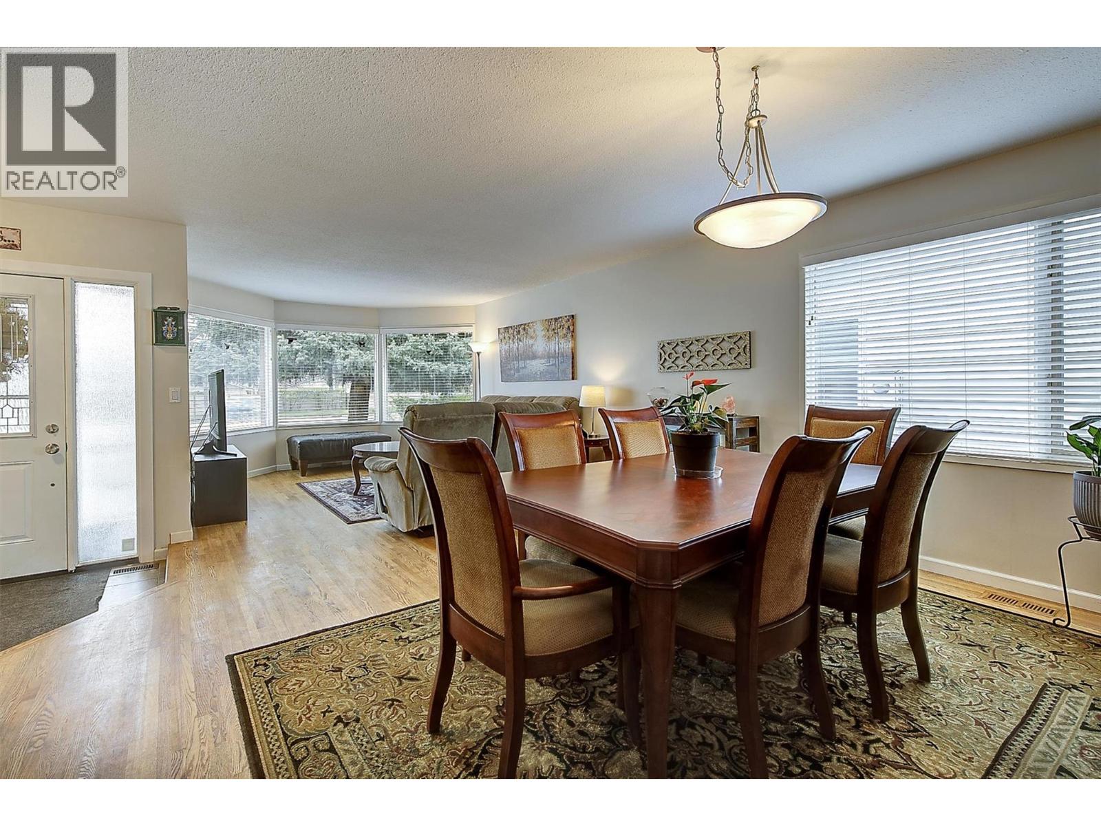 2640 Gordon Drive, Kelowna