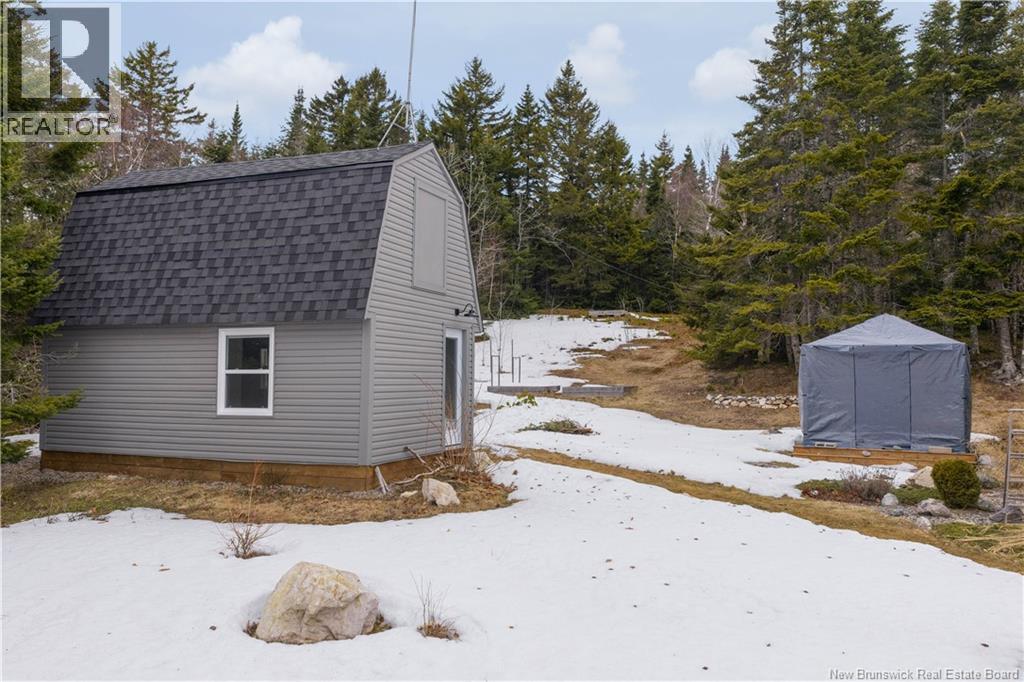 933 Route 111 — photo 28