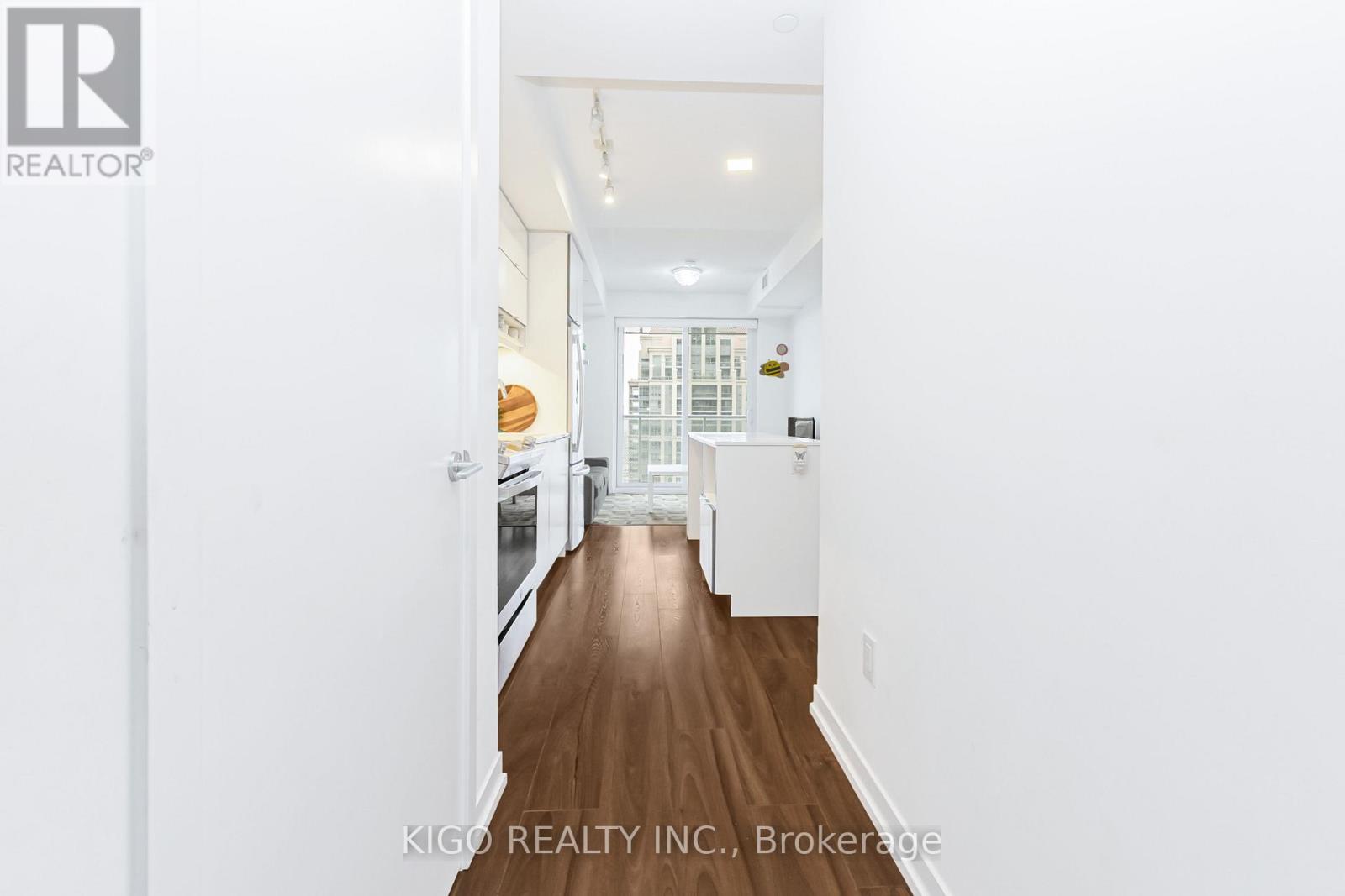 #2406 4065 CONFEDERATION PARKWAY - 9