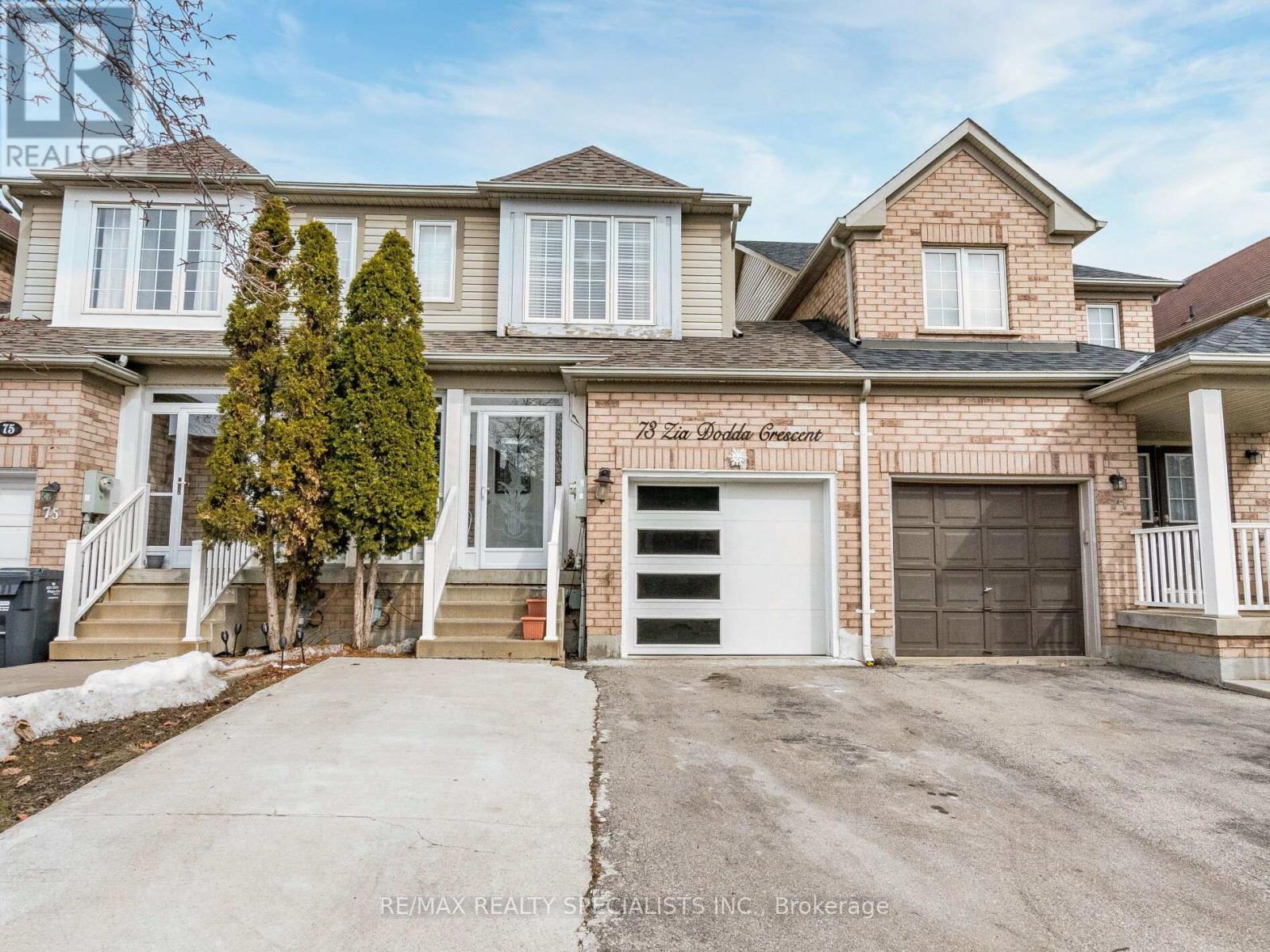 73 ZIA DODDA CRESCENT