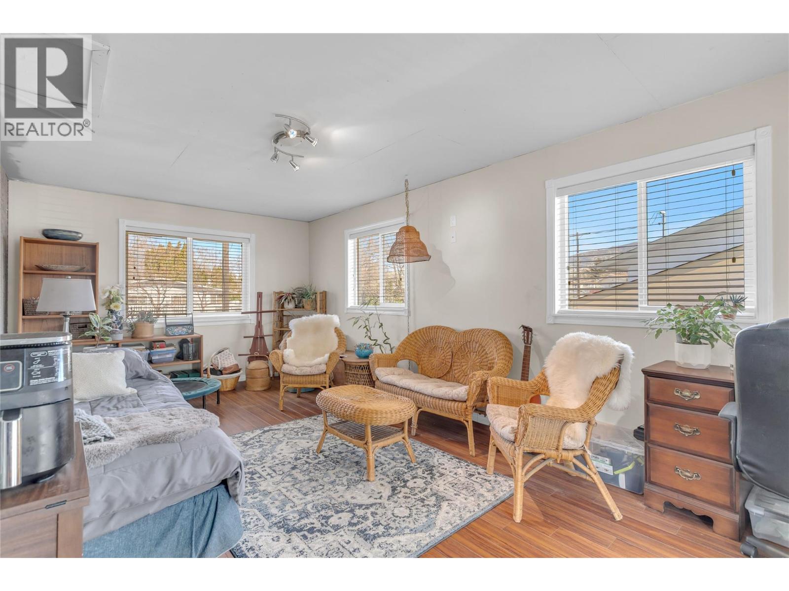 575 Stirling Road, Kelowna