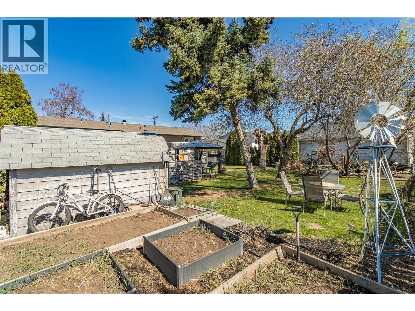 575 Stirling Road, Kelowna