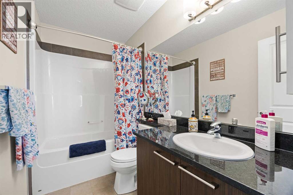 Single Family House for Sale in  Taralake Way NE Taradale Calgary 