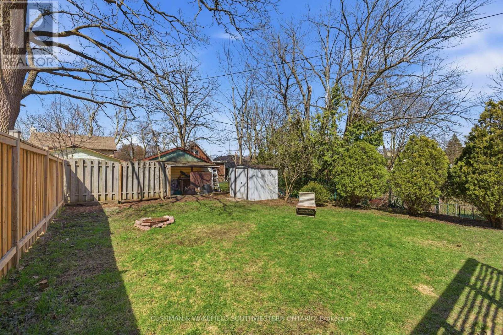 56 THOMAS JANES DRIVE - 20