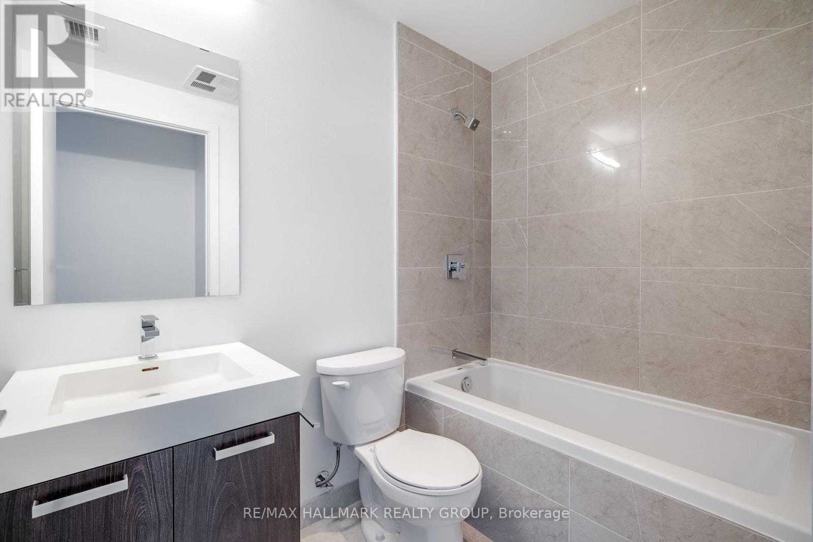 #710 203 CATHERINE STREET W - 14