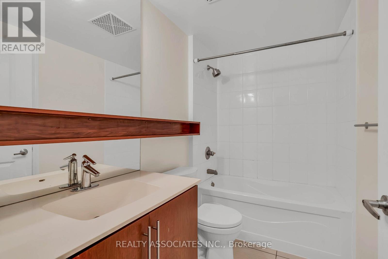 #238 2885 BAYVIEW AVENUE - 22