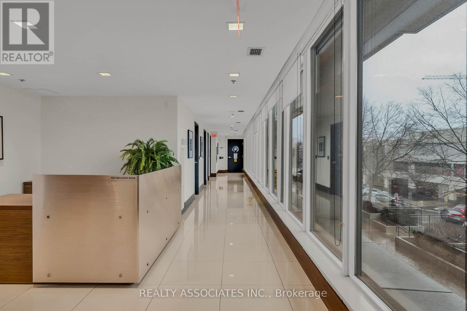#238 2885 BAYVIEW AVENUE - 26