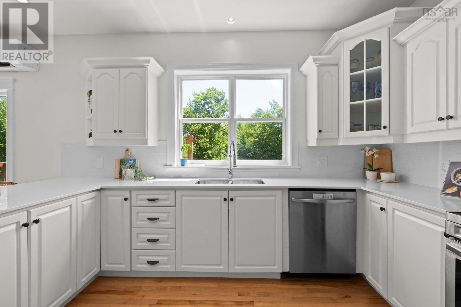 Property 26 of 51 of 37 Equine Court