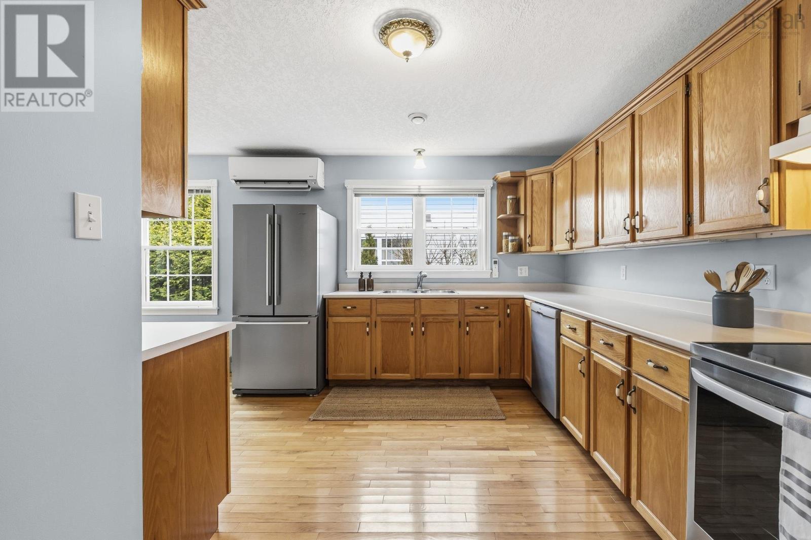 Property 7 of 51 of 40 Cherry Lane