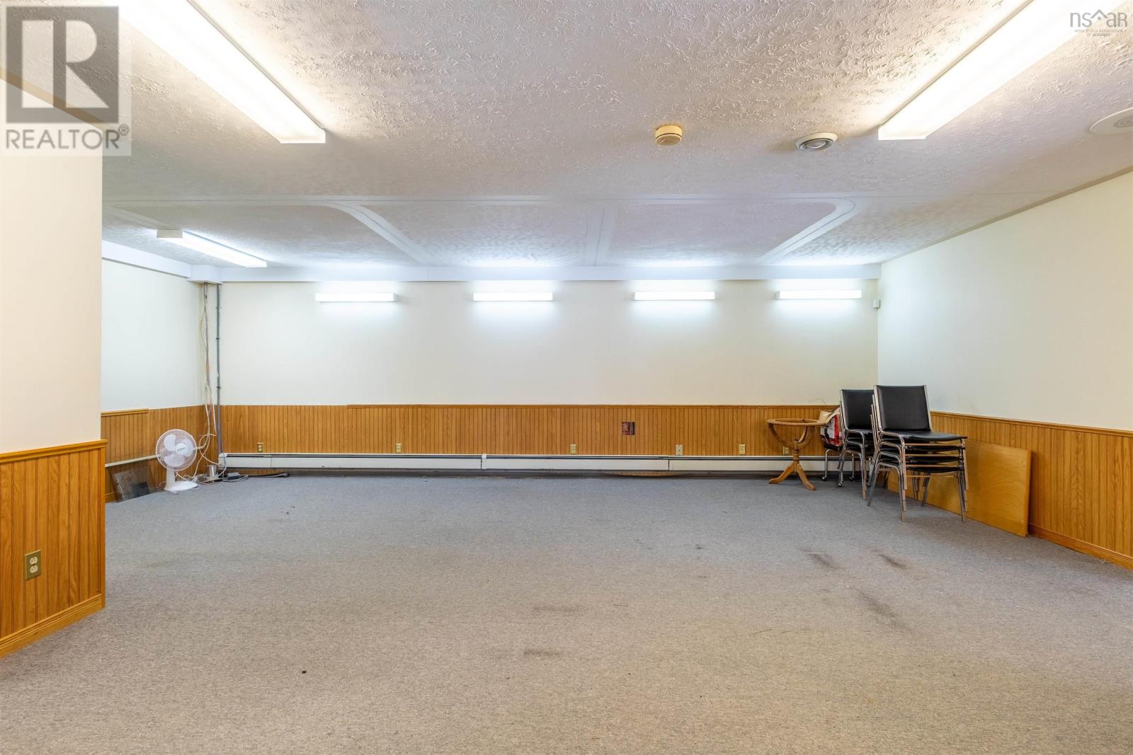 Property 32 of 48 of 507 King Street