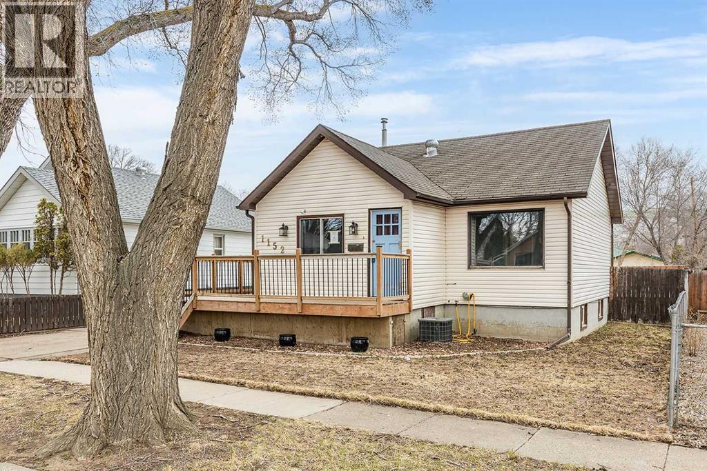 1152 BRAEMAR STREET SE - 4