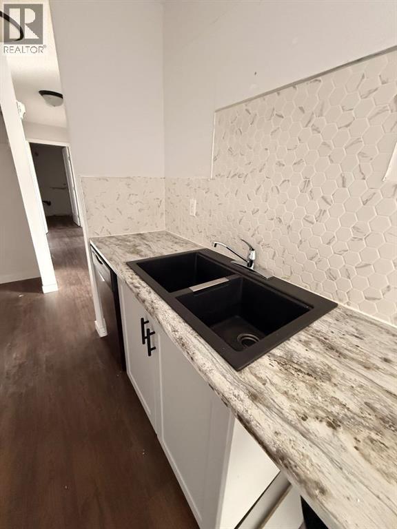 111 Charles Avenue, Fort McMurray