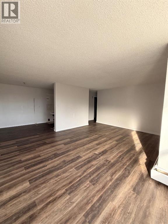 111 Charles Avenue, Fort McMurray