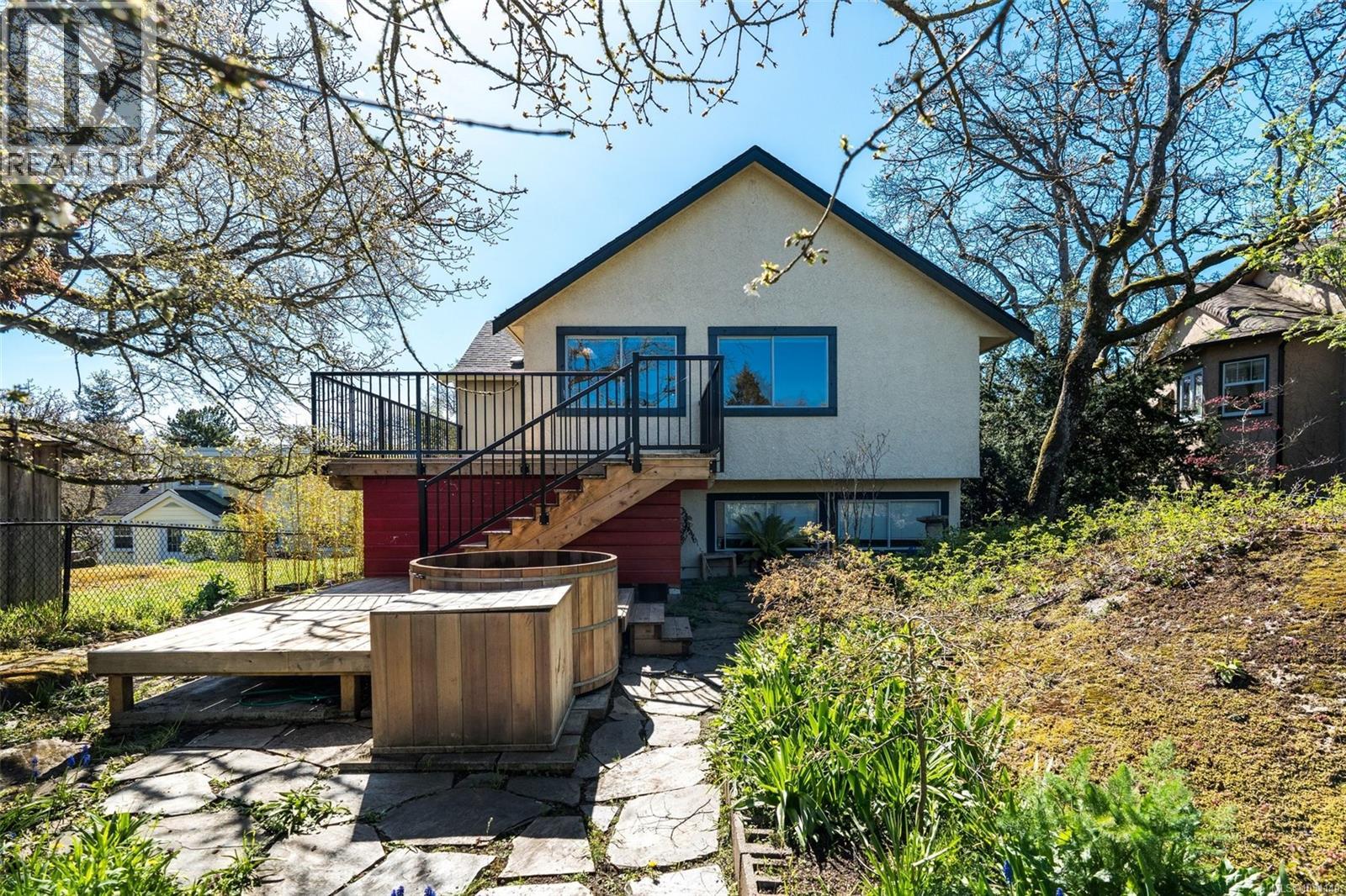 3404 CONNORTON LANE - 52