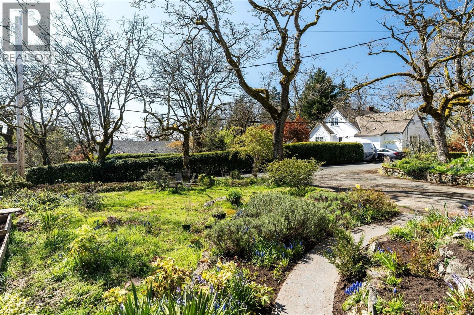 3404 CONNORTON LANE - 56