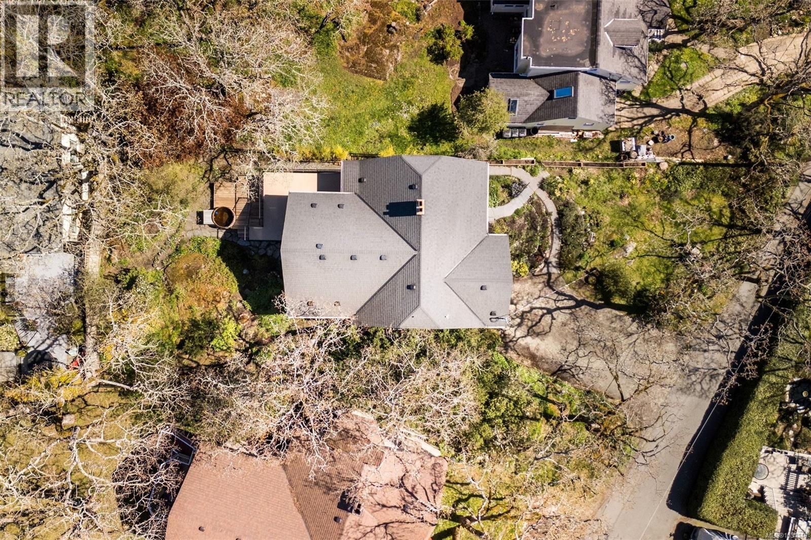 3404 CONNORTON LANE - 64