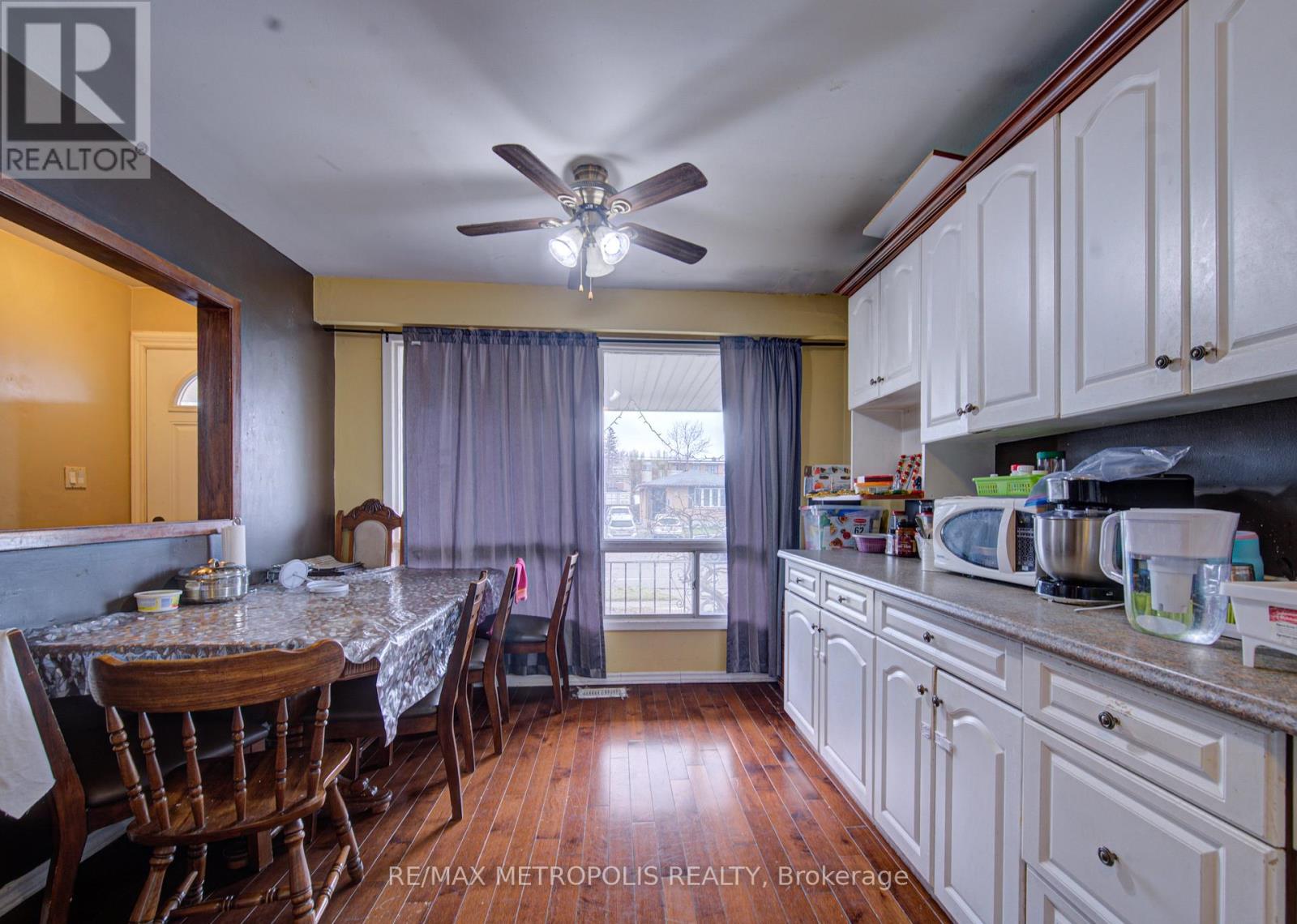 93 LINNWOOD AVENUE - 24