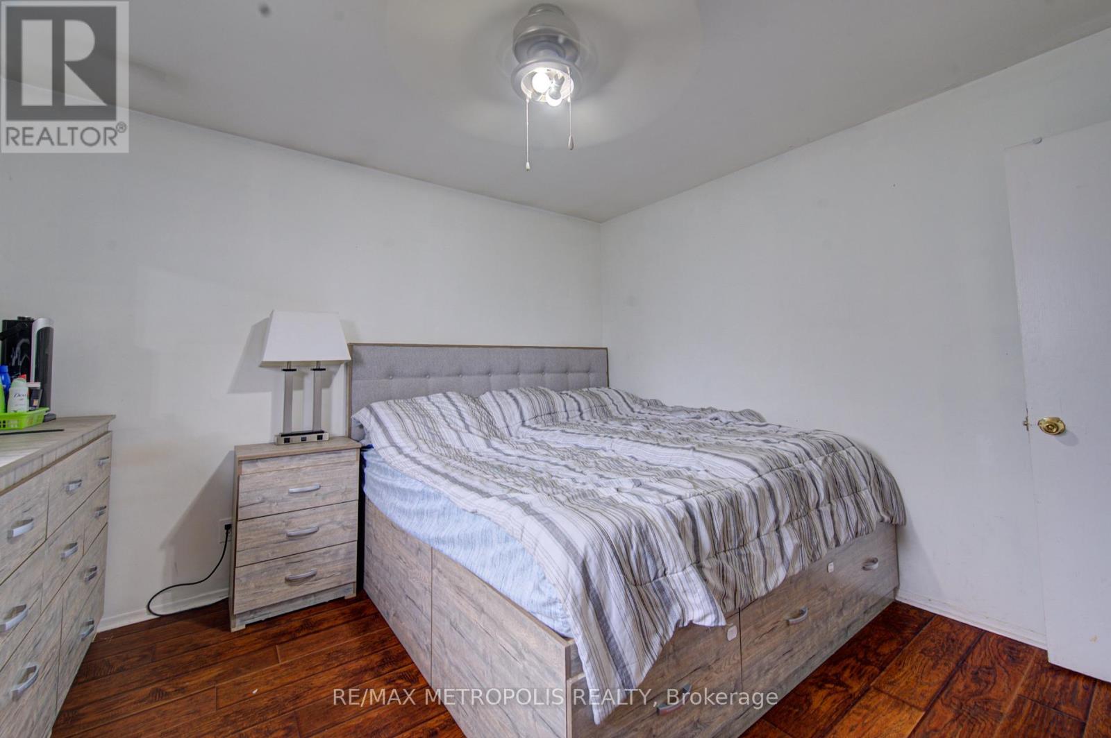 93 LINNWOOD AVENUE - 32