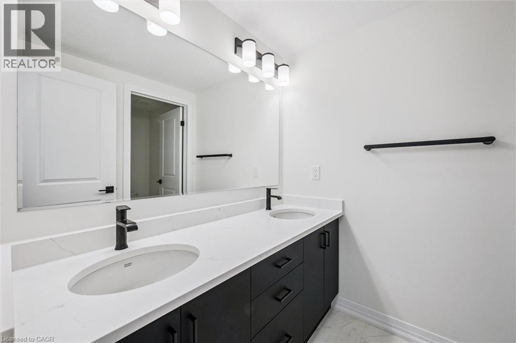 525 ERINBROOK Drive Unit# C061 — photo 21