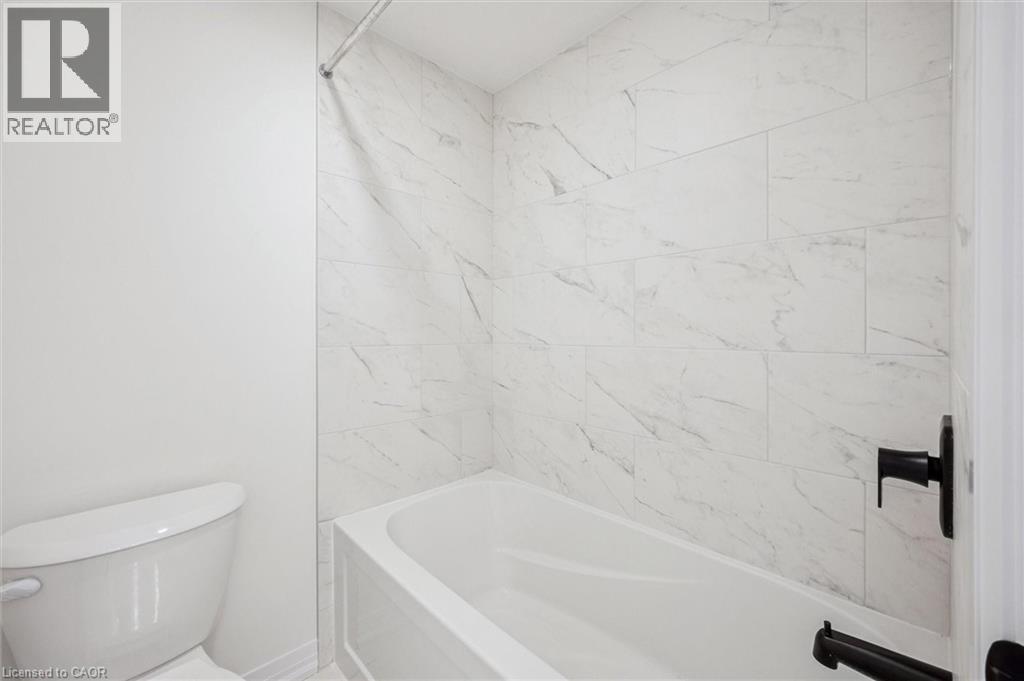 525 ERINBROOK Drive Unit# C061 — photo 22