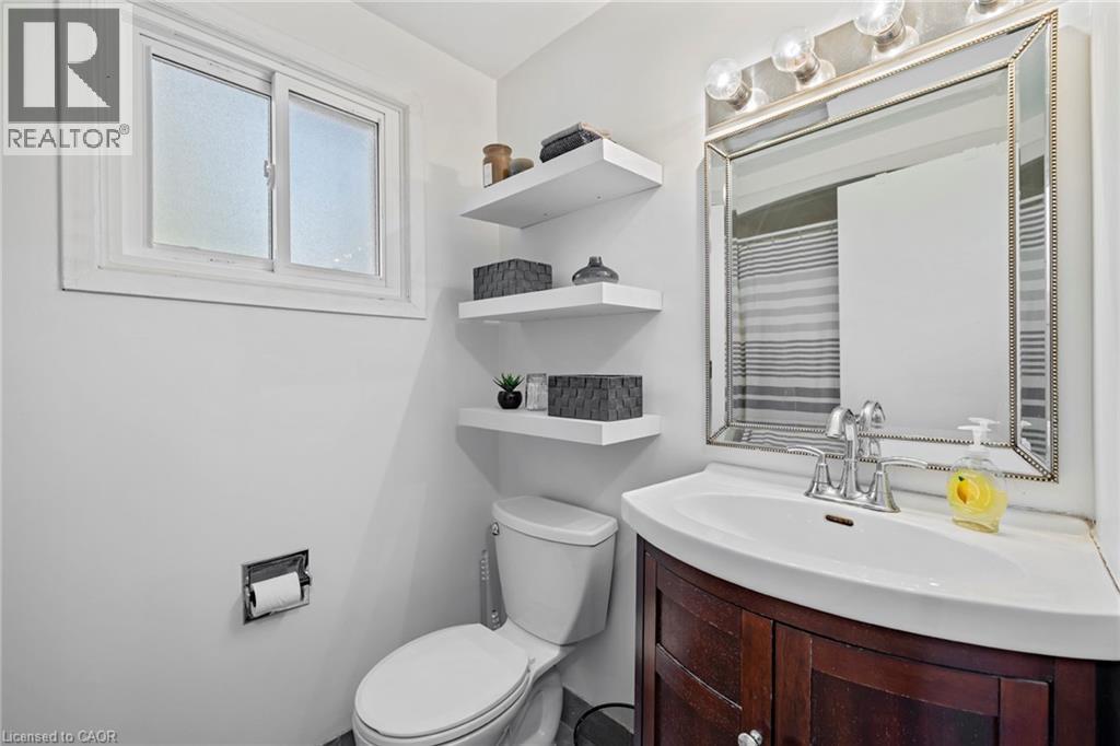 8 GERRICK COURT - 19