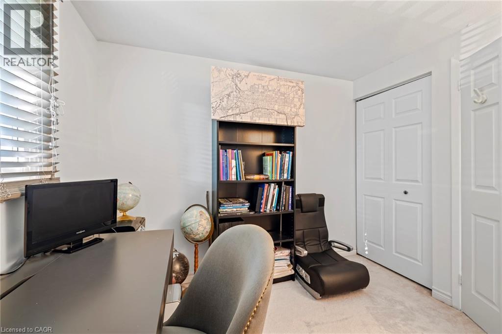 8 GERRICK COURT - 18