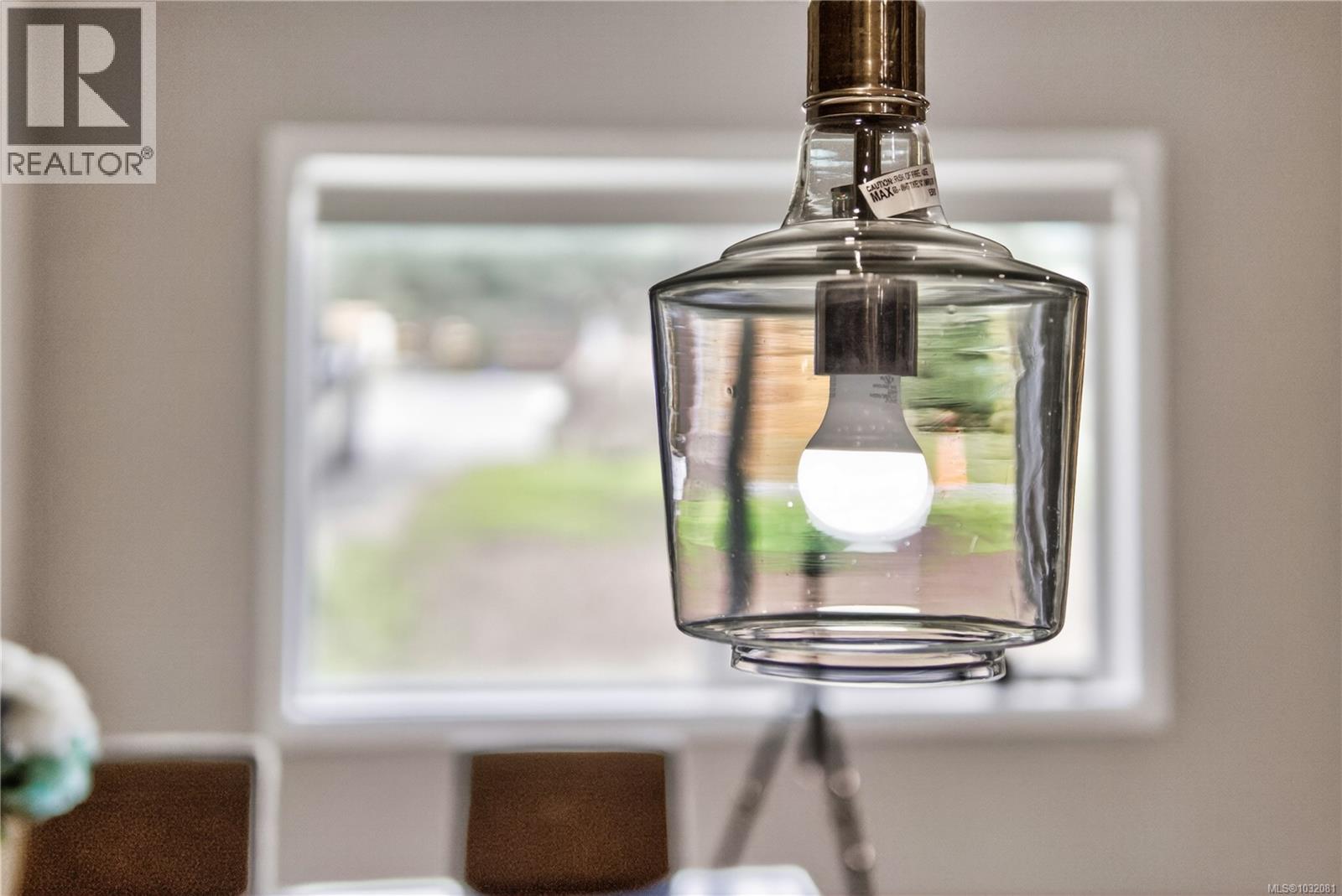 2071 EAST WELLINGTON DR - 18