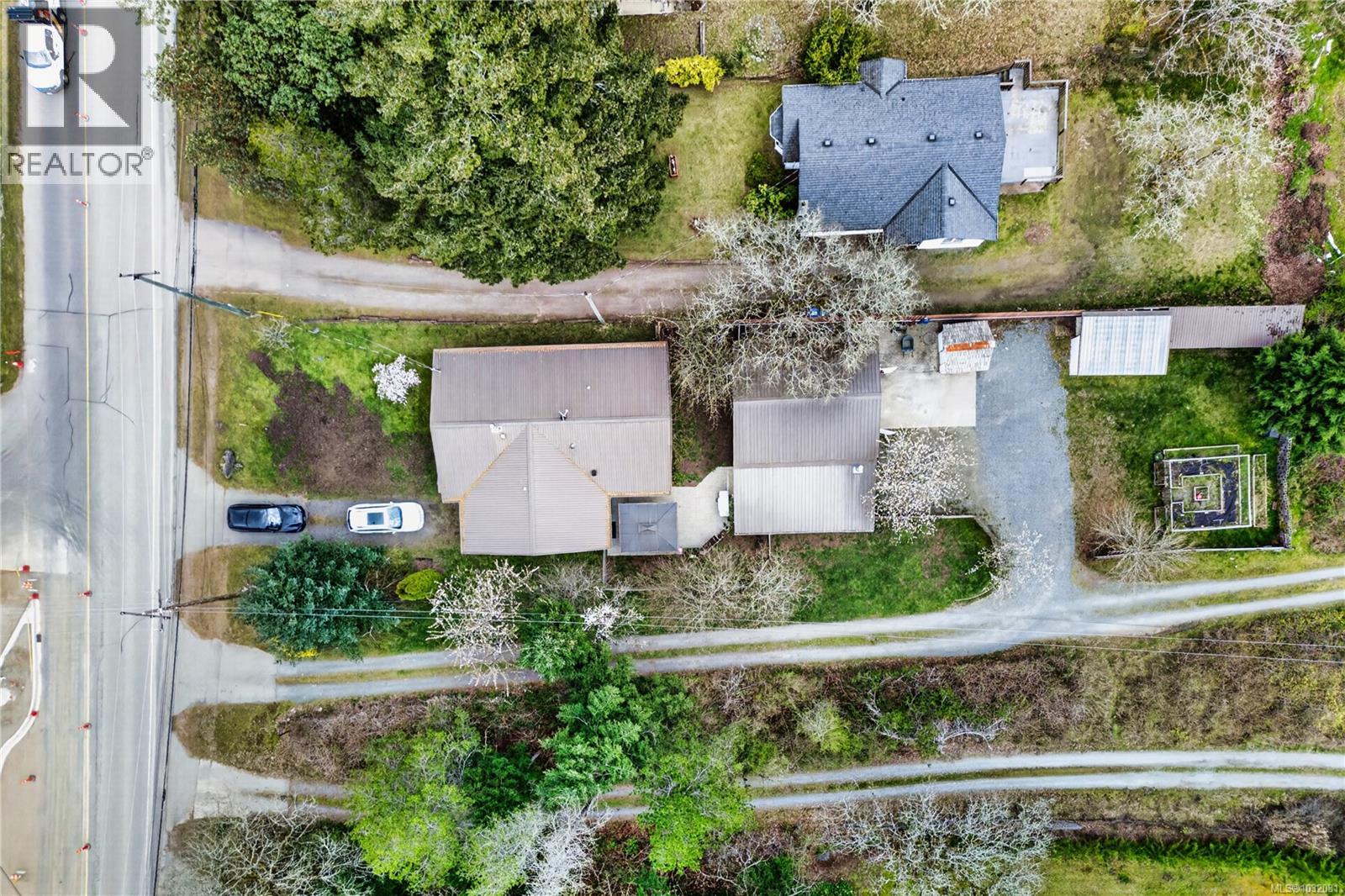 2071 EAST WELLINGTON DR - 51